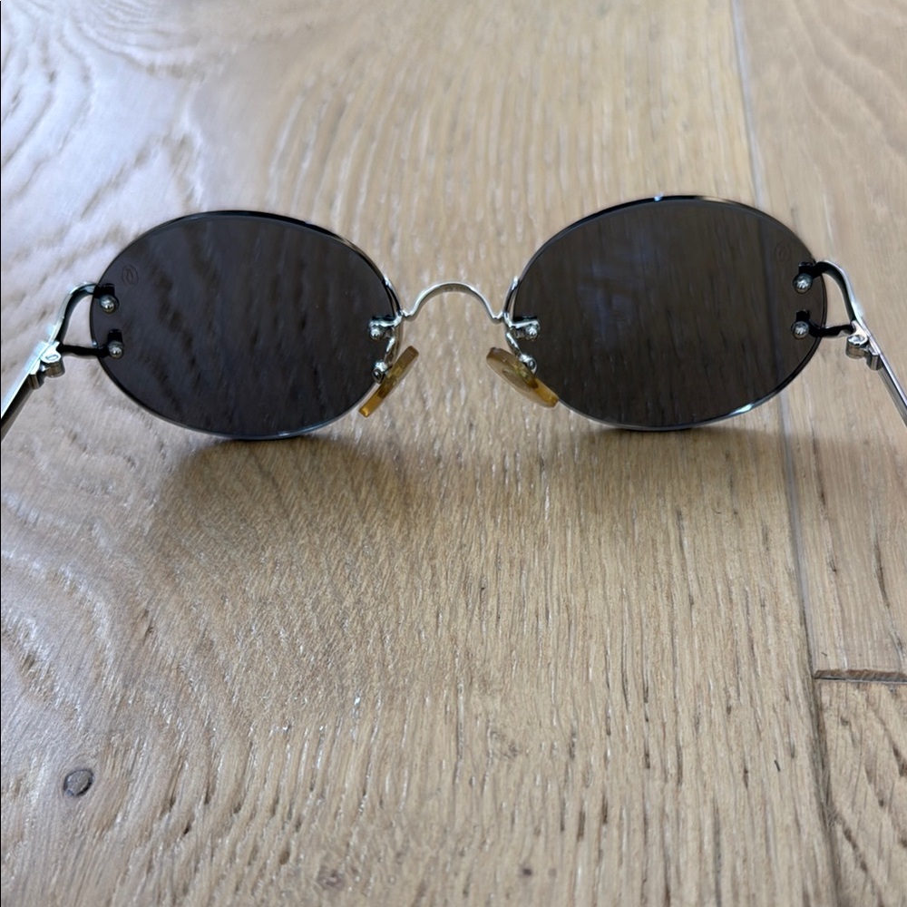 Cartier Sunglasses with Dark Lenses and Red Case - Picture 4 of 11